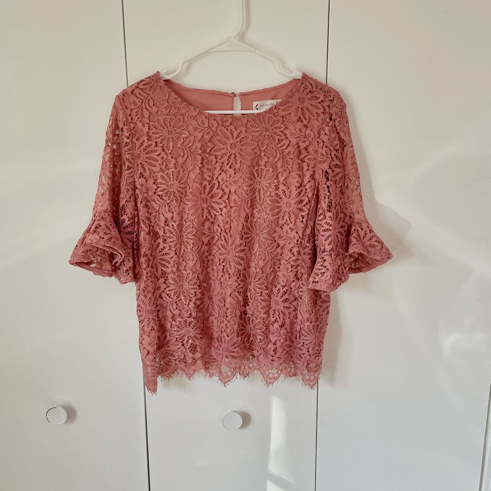Nanette Lepore Floral Lace Blouse in Dusty Rose Ruffles Girly Delicate Scalloped